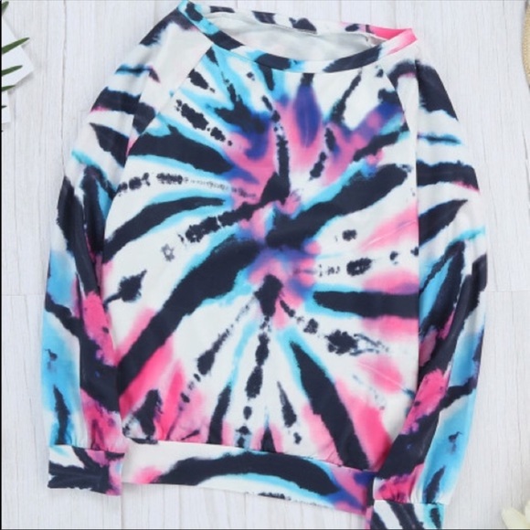 B2 Gorgeous💥tie- dye off-shoulder-on trend - HOT! - Picture 3 of 4